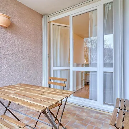 The Five Seasons Appartement *