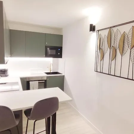 The Five Seasons Apartmán